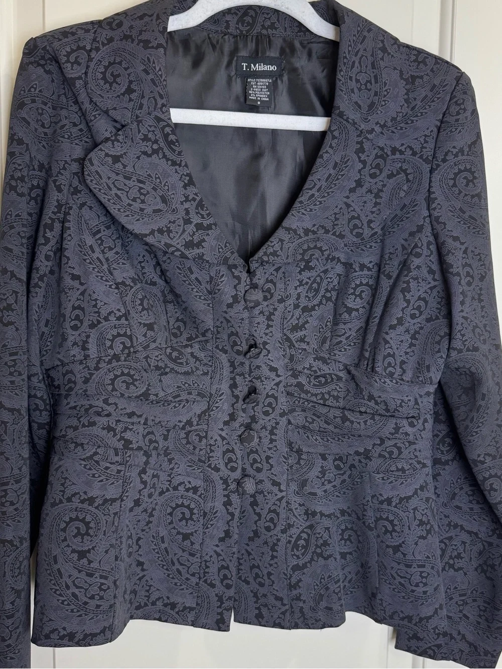 T Milano Size 8 Paisley 2 Piece Skirt Suit Blazer Gray Black Career